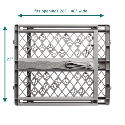 Puerta portátil para mascotas MYPET North States Paws: 26-40" de ancho. Montaje a presión. No se necesitan herramientas. Fabricada en EE. UU. Puerta para perros de 23" de alto, expandible, duradera para puertas de entrada, color gris piedra