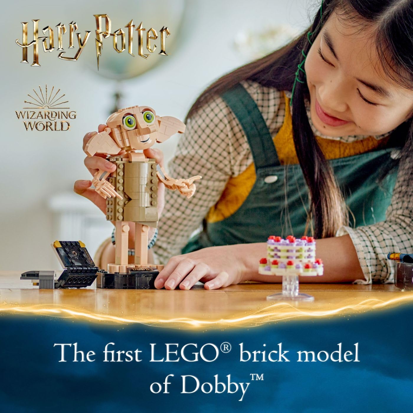 Juego de construcción LEGO Harry Potter Dobby el elfo doméstico, modelo para construir y exhibir de un personaje muy querido de la franquicia Harry Potter, para cumpleaños de niños y niñas de 8 años, 76421