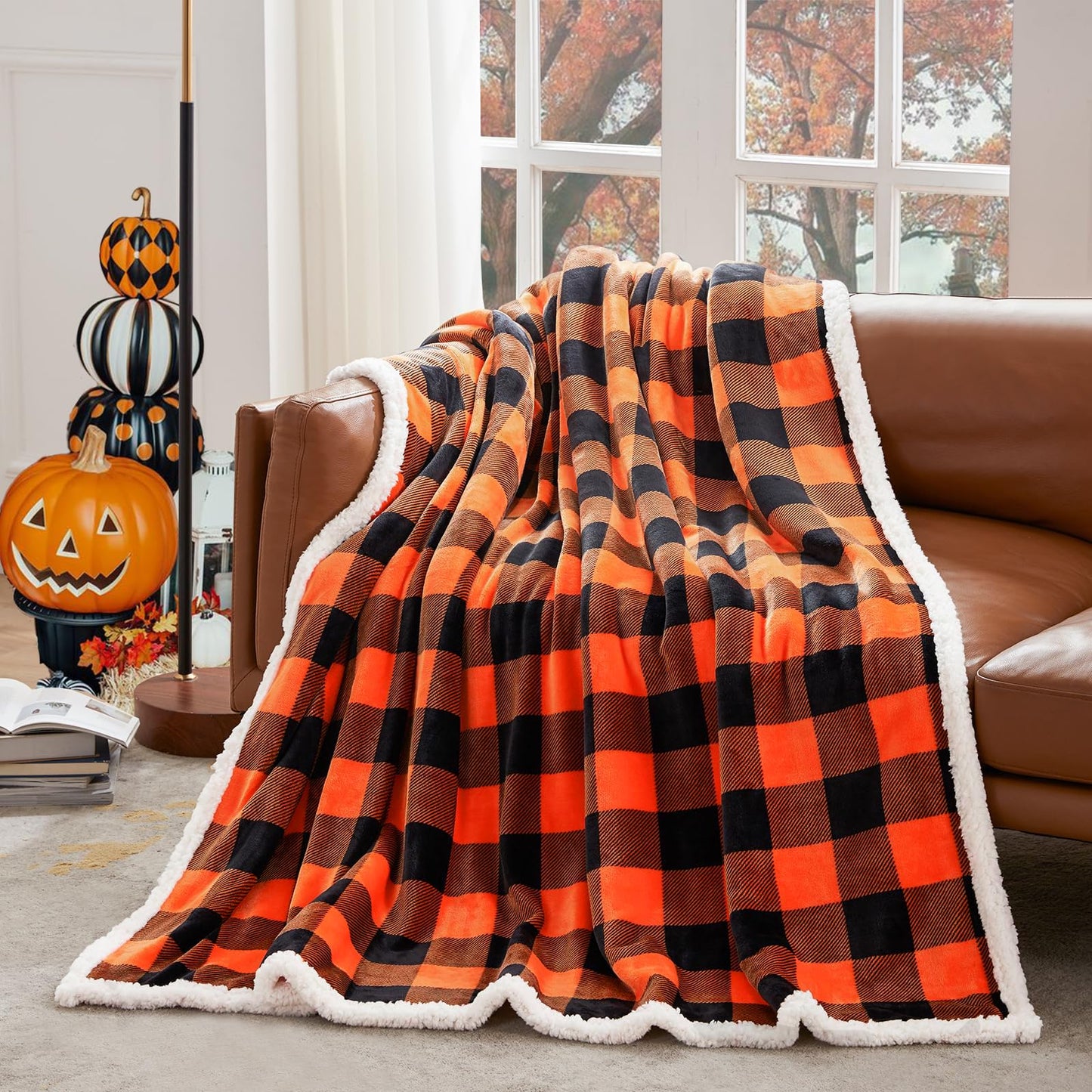 Manta doble de felpa de franela polar de microfibra para sofá cama, decoración de Halloween (60 x 70 pulgadas) de Touchat Sherpa con cuadros de búfalo naranja